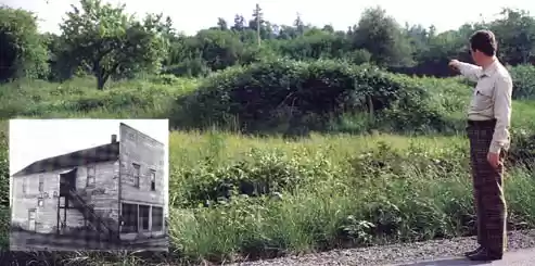 The site of the Dever general Store (inset) in Salem, Oregon,